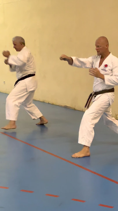 أكـاديميـة الكـاراتيه بسلطنة عمان JKA OMAN - Oman|WG7F+23J، ولاية نزوى،، ولاية نزوى،