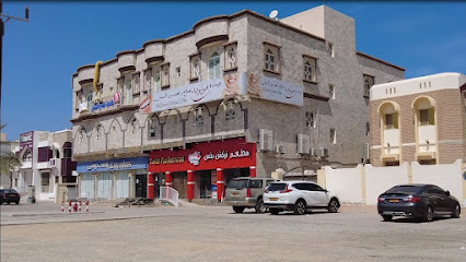 عيادة هوليوود لعلاج وتجميل الأسنان - صحار - +968 9558 8368