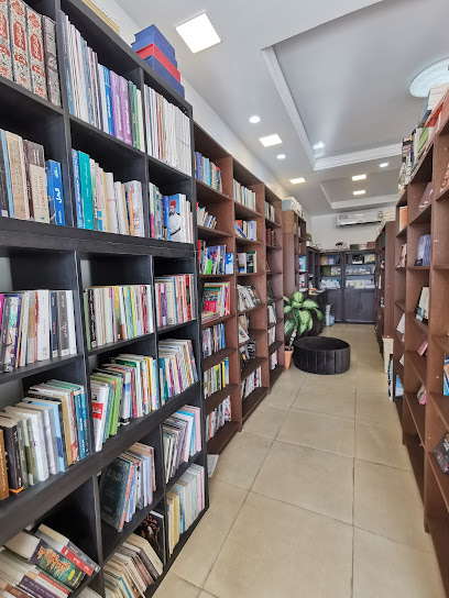 مكتبة ملتقى القراء - Oman|Sohar|شارع الوقيبة، ولاية صحار،|9P5R+83H