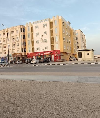مطعم قلعة كيرالا - الدقم -