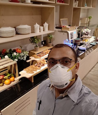دكتور دامودار برابهو - نزوى - +968 25 447777