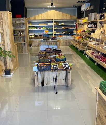 المزرعة - المزرعة - فلج الشام - +968 9096 3752