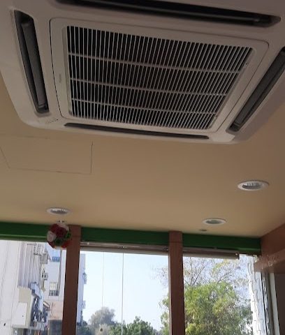 دار العقاد للنشر - مسقط - +968 24 836969