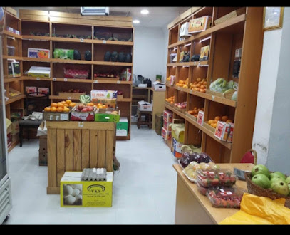 متجر فواكه جرين لاين - ليوا - +968 9900 3179