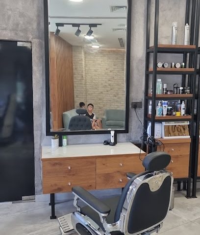 صالون وسبا بي واو للرجال - صحار - +968 9476 7459