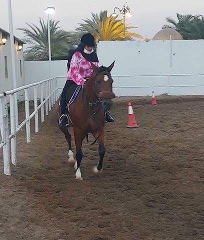 مدرسة السواهل لركوب الخيل مدرسة الصواهل للفروسية - السيب - +968 9474 7664