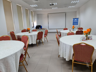معهد UoB للتدريب -  - +968 25 648310