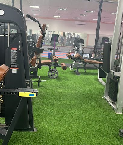 صالة اي فتنس للرشاقه واللياقه البدنيه للنساء - المصنعة - +968 9898 9859
