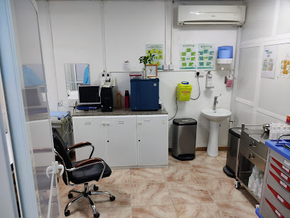 صيدلية النعيمي وعيادة بولي - الخابورة - +968 26 801706