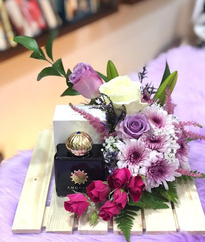 ريح الكادي للهدايا والزهور - ينقل - +968 9331 0323