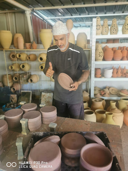 مصنع العدوي للأواني الفخارية - Oman|Bahla|X79X+R9H