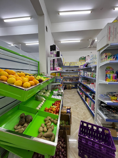 مركز تسوق (محلات البقالة وبيع الخضروات والفواكة) - Oman|تنعم،