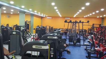 صالة قولدز جيم محافظة البريمي - البريمي - +968 9774 4451