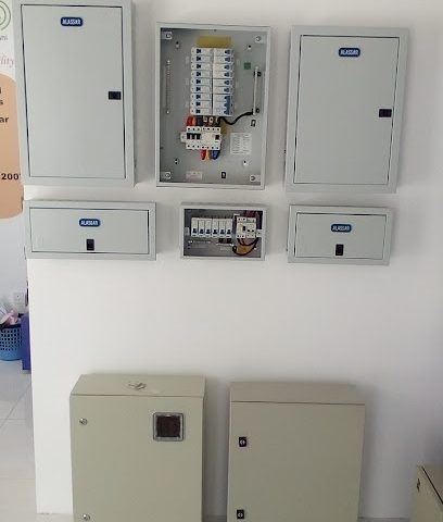 شركة بريمير للتجارة ذ - صلالة - +968 23 202562