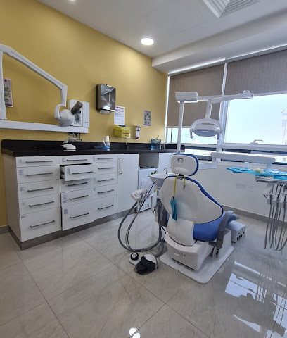 عيادات اراك الطبيه فرع الخوض - السيب - +968 24 542210
