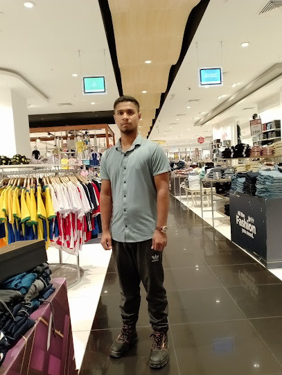 مكتب شركة ندى إسعاد للتجارة - Oman|121|Seeb Souq Opposite to Mazoon Hotel Seeb Souq OM
