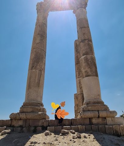 القلعة - عبري -
