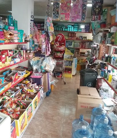 مركز بن شمس التجاري - مادها - +968 26 739110