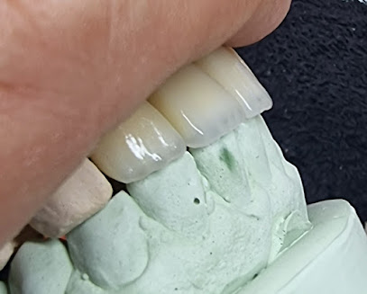 مختبر الماسة للأسنان الماسة للاسنان - مسقط - +968 9799 2737