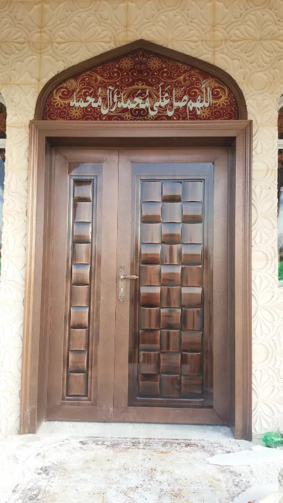 مطبخ الحرجة والالمنيوم - Oman|Qasabiyat az Za'ab|V4XX+25C