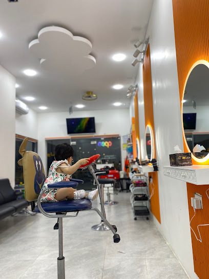 هيرستايل كيدز - صالون أطفال - Oman|Sohar|9P6C+9J، ولاية صحار،، ولاية صحار،