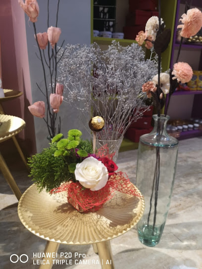 هالاز فلاورز - Oman|111|Almaha street Bousher OM