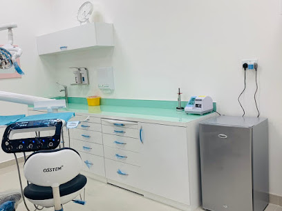 مركز جلوزون لطب الأسنان - نزوى - +968 9550 9063