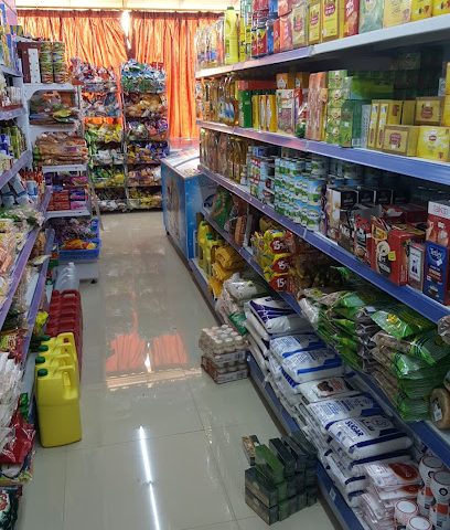 سوق قشروب التجاري - صلالة - +968 9783 1234