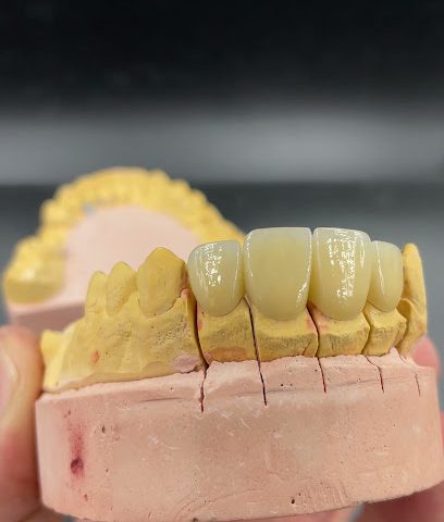 معمل شام لطب الاسنان - مسقط - +968 7944 5402