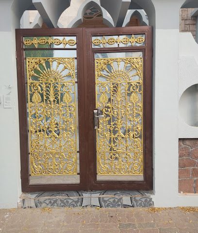 الوليد بن حميد المحرمي للتجارة - بيع وتركيب الأبواب والنوافذ والمطابخ - عبري - +968 9556 5052