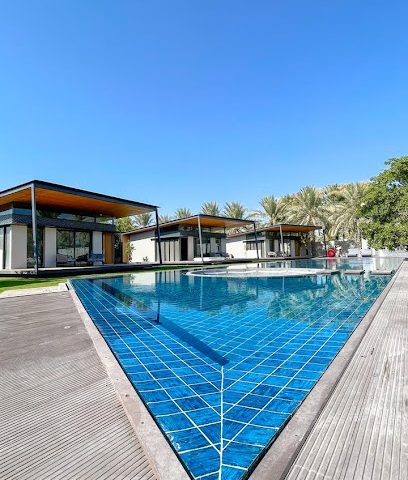 منتجع الباحة - بركاء OM - +968 9909 9036