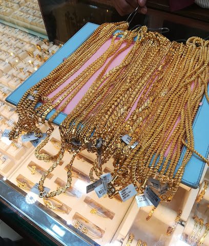 ملبار للذهب والألماس - صحار - صحار - +968 26 842222