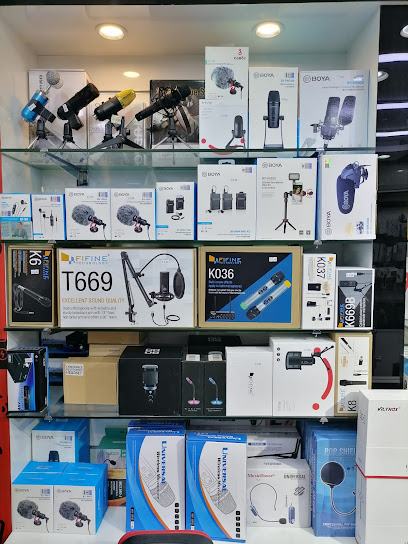 أدوات السماء - Oman|Muscat|327 Souk Al Khuwair St