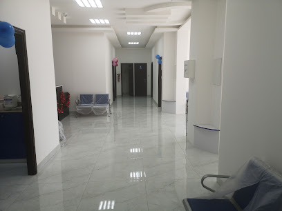 عيادات طبية رائدة - حلة البرج - +968 26 819222
