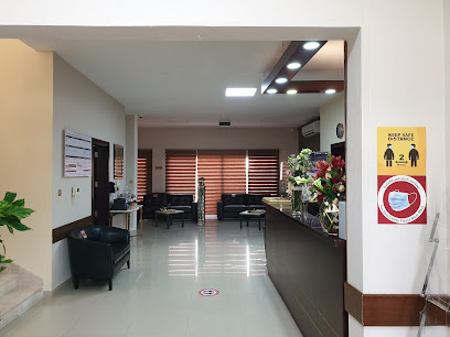 جماليات الوجه H / M - السيب - +968 7994 4450