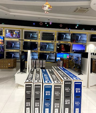 الروض - صلالة - +968 9949 3975
