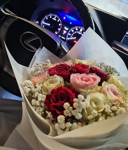 حكاية ورد لزهور - البريمي - +968 9761 1157