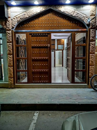شمس الأبيض للأبواب - Oman|ولاية عبري،|Ibri-Hafeet Rd|6F9X+F7W