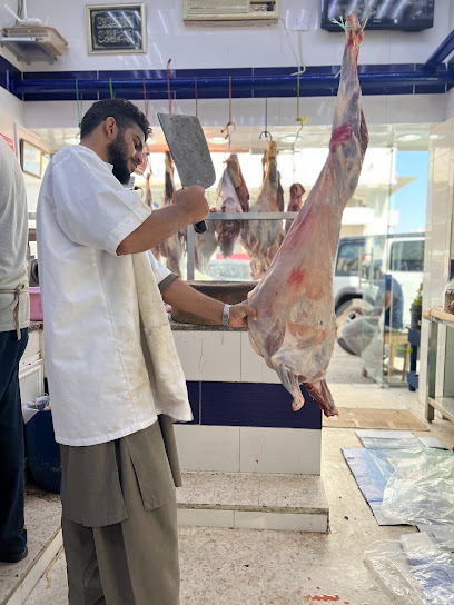 بيع لحوم ودواجن ومشكاك لحم البقر والجمال - Oman|Seeb|Dmam street Al seeb souq