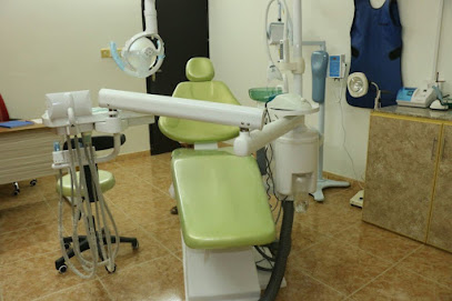 عيادة نور البيان لطب الأسنان - صحم - +968 9408 3605