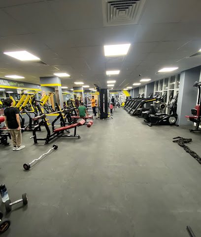 4U GYM & FITNESS STUDIO مركز فور يو استوديو للياقة البدنية - مسقط - +968 7750 5082